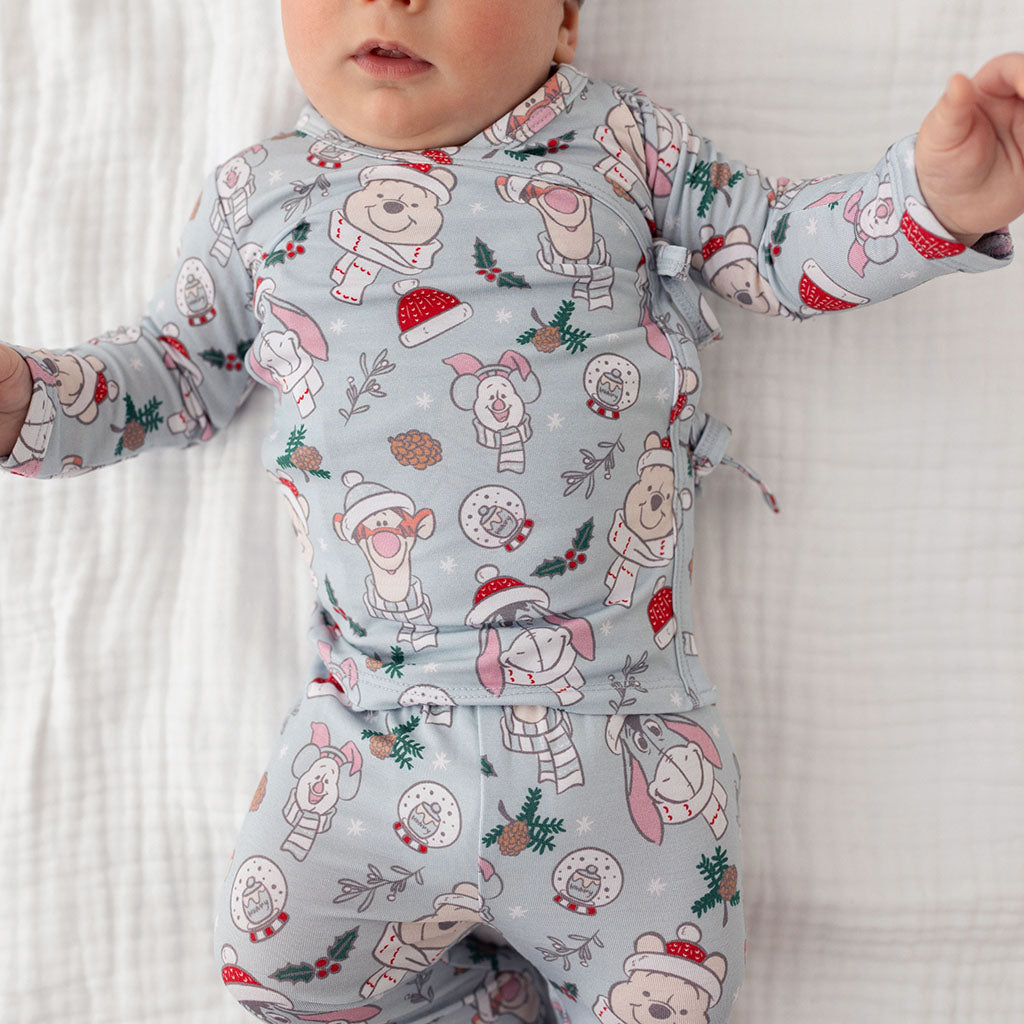 Disney Cozy Pooh & Friends Kimono Legging Beanie Set
