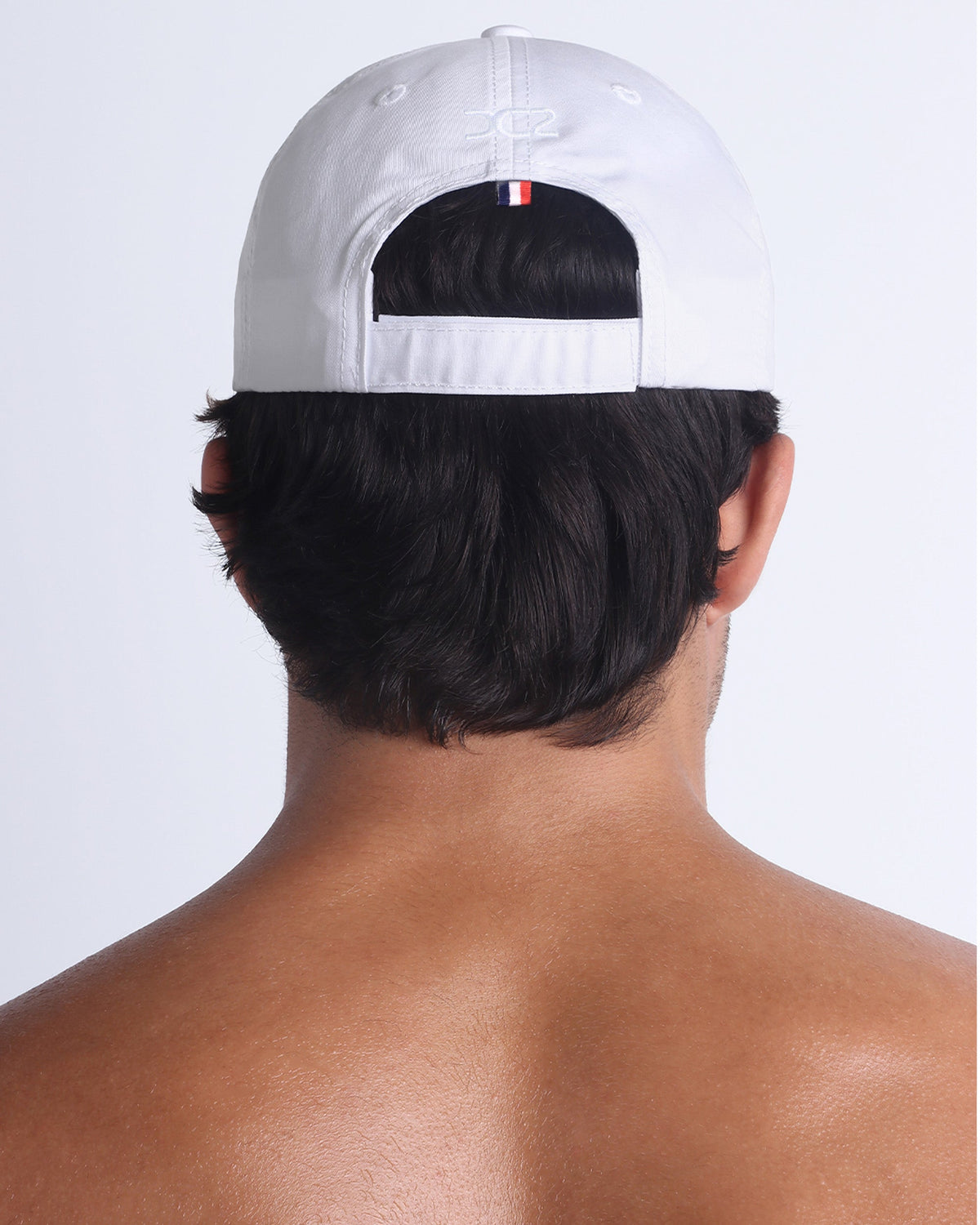 WHITE - Resort Cap | DC2