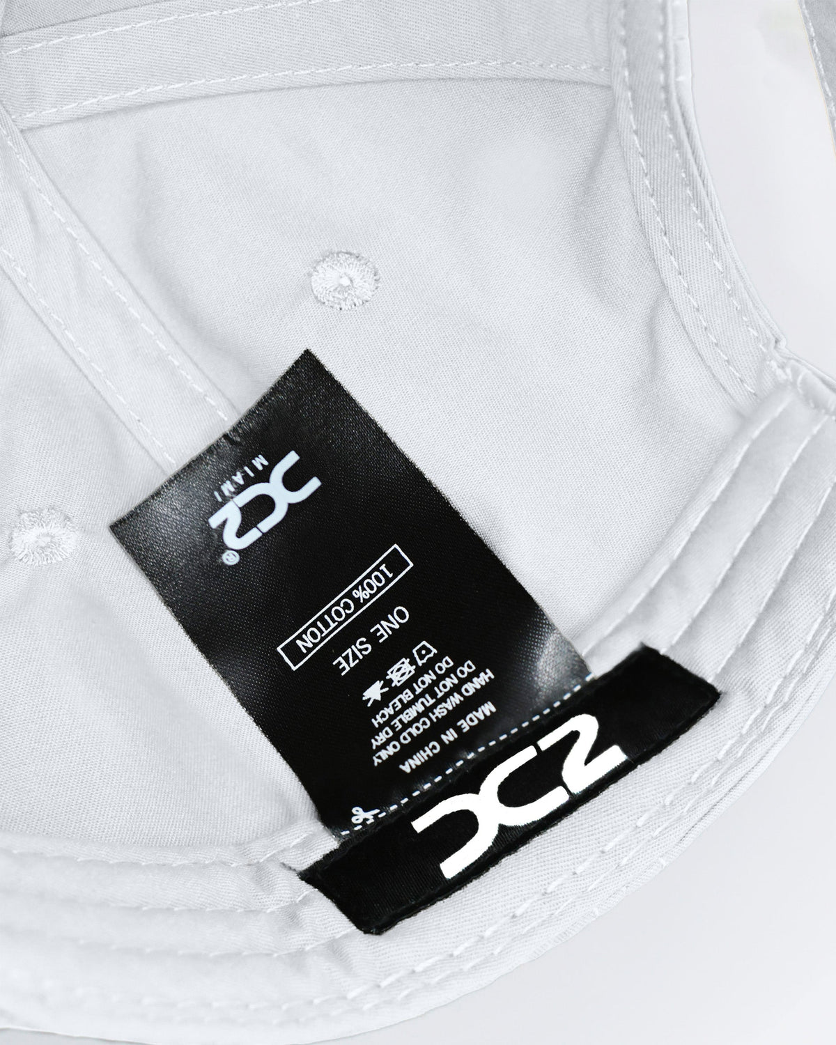 WHITE - Resort Cap | DC2
